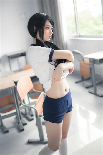 995eda7732294d745cd50d08fbb51c43